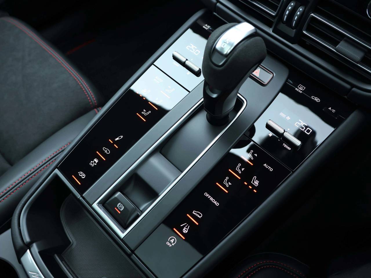 Macan (73) image 15