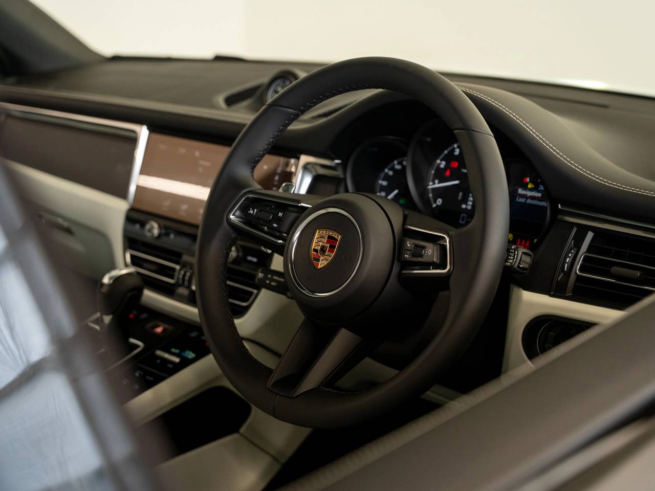Macan (26) image 19