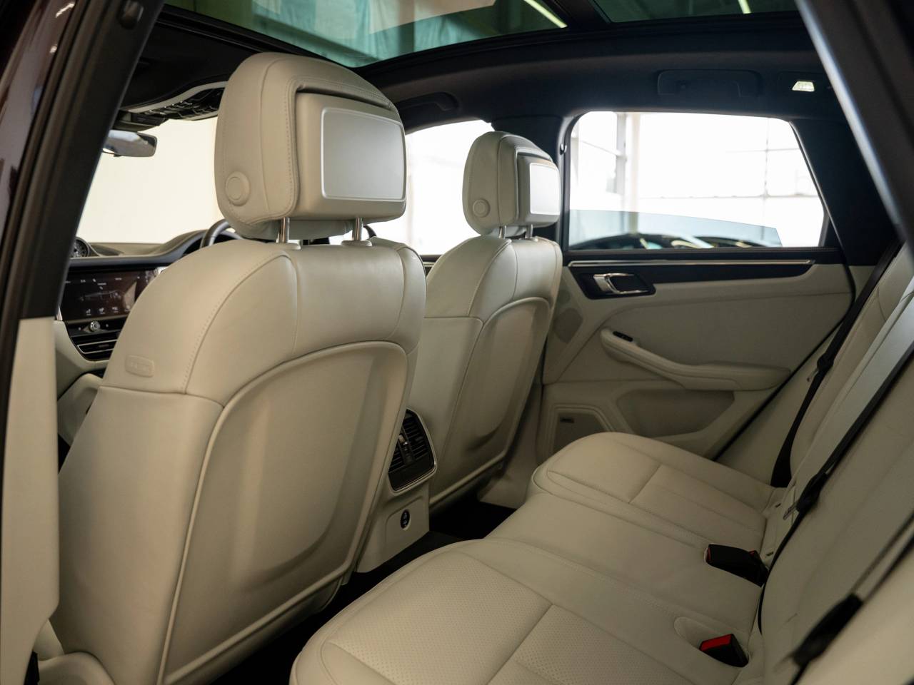 Macan (26) image 34