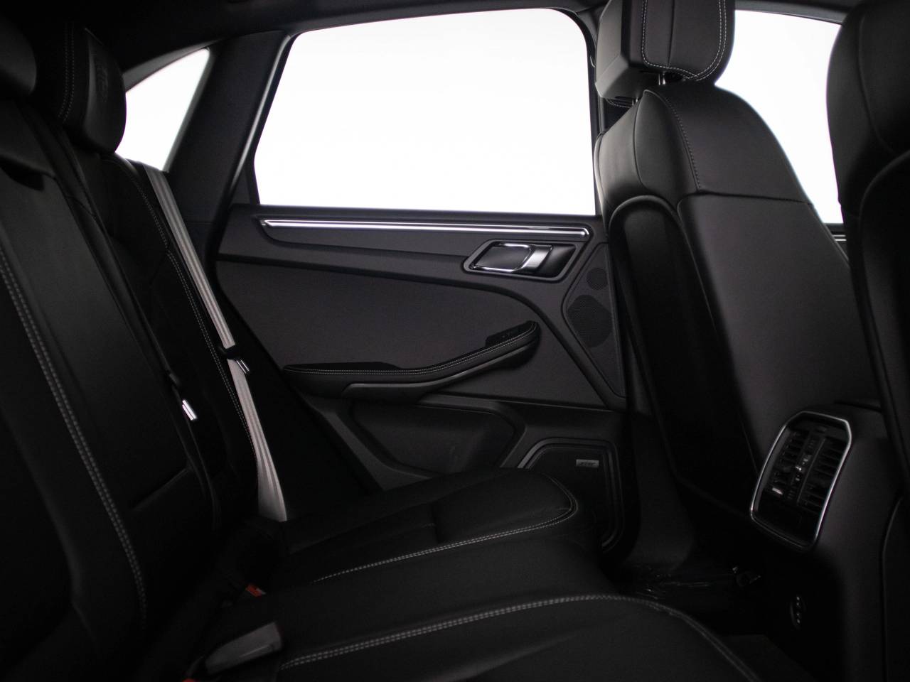 Macan T PDK (7) image 45