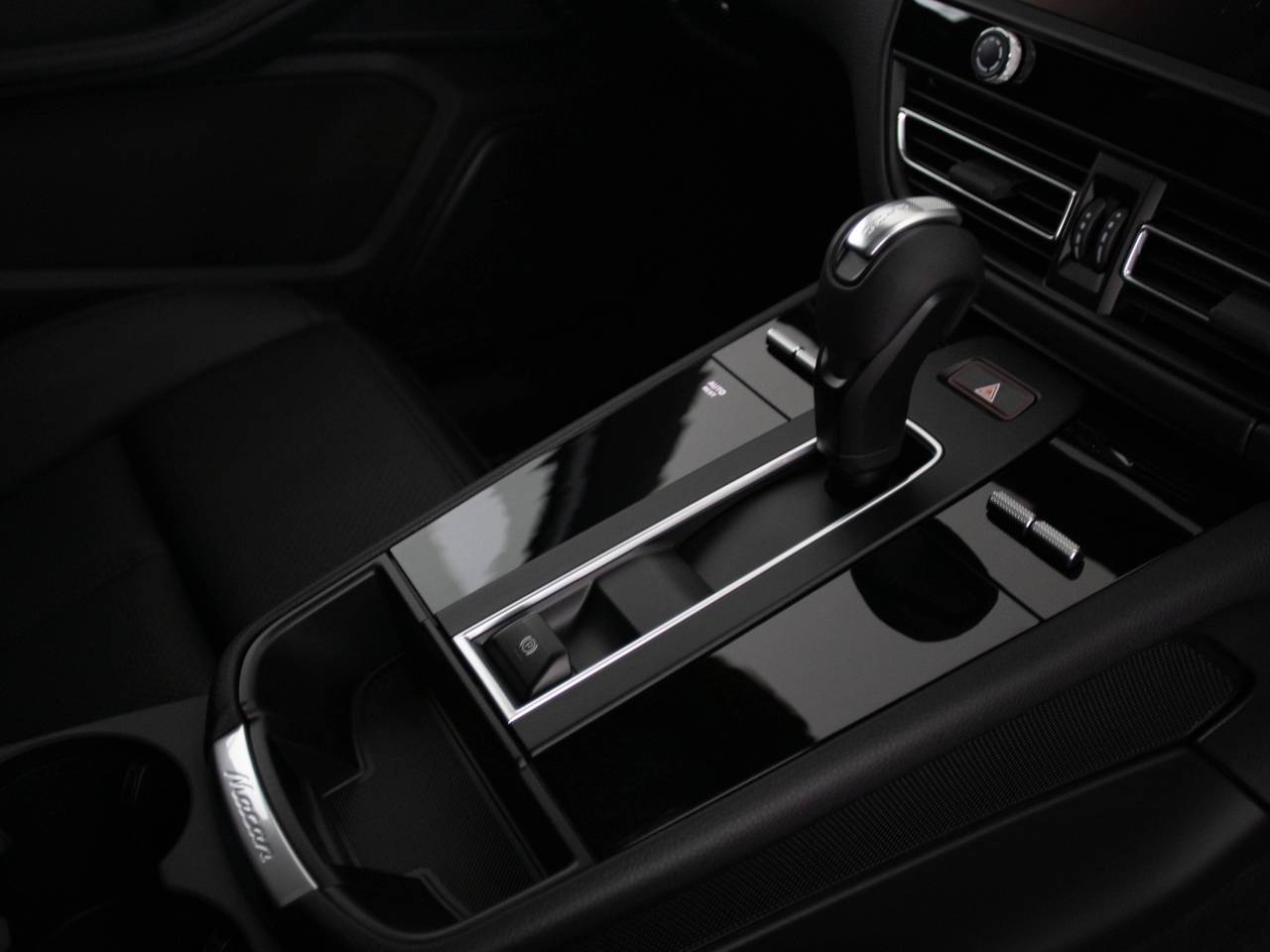 Macan (28) image 41