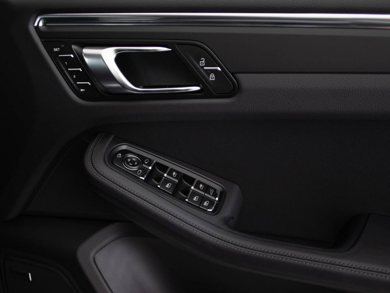Macan (28) image 39