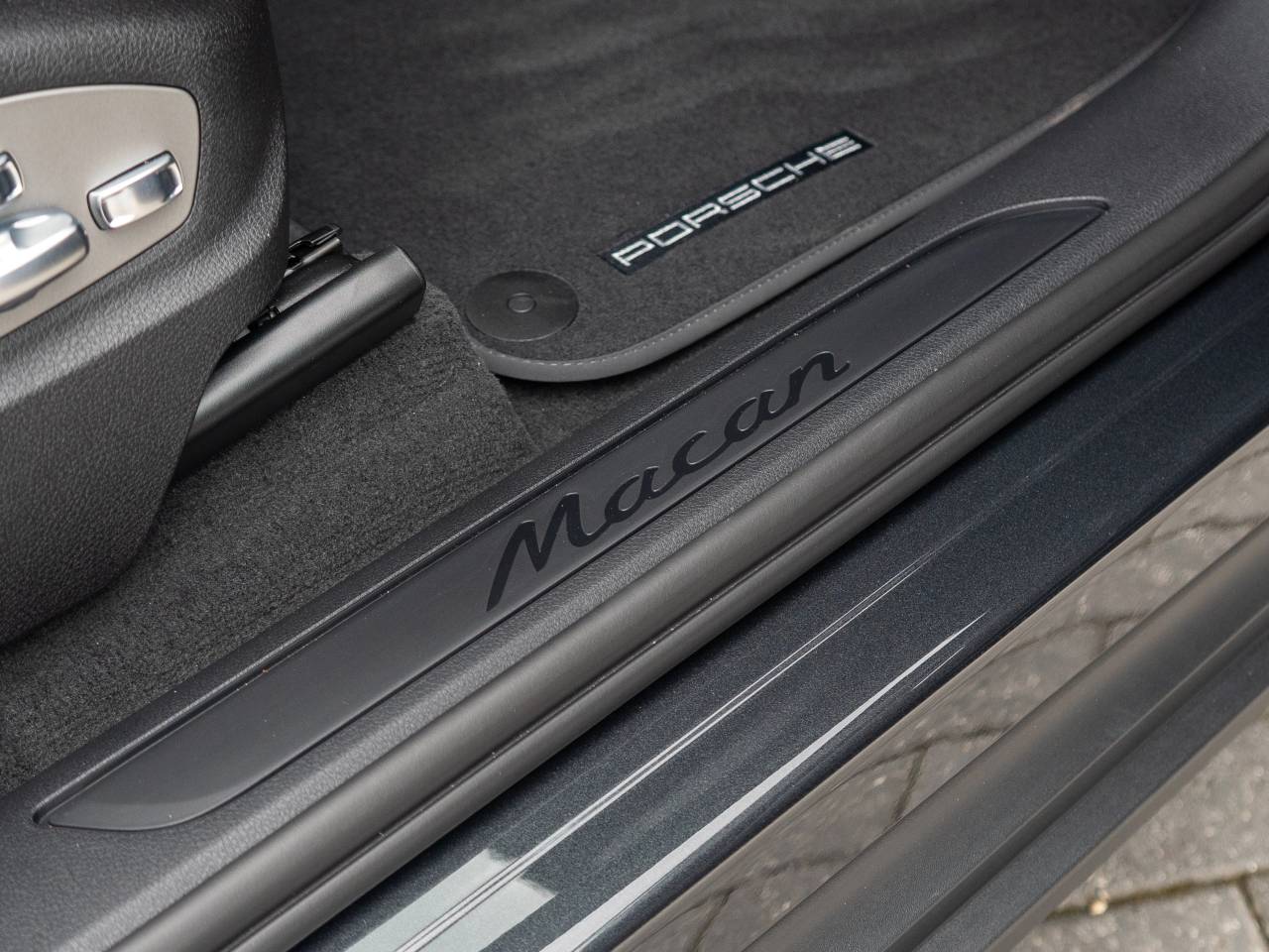 Macan (29) image 35