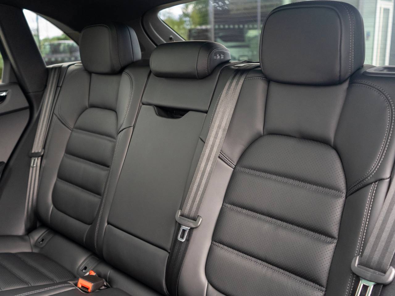 Macan (29) image 24