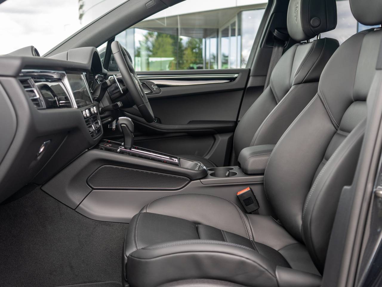 Macan (29) image 19