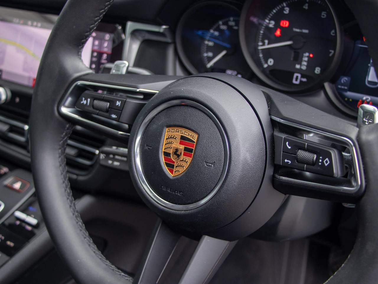 Macan PDK (210) image 20