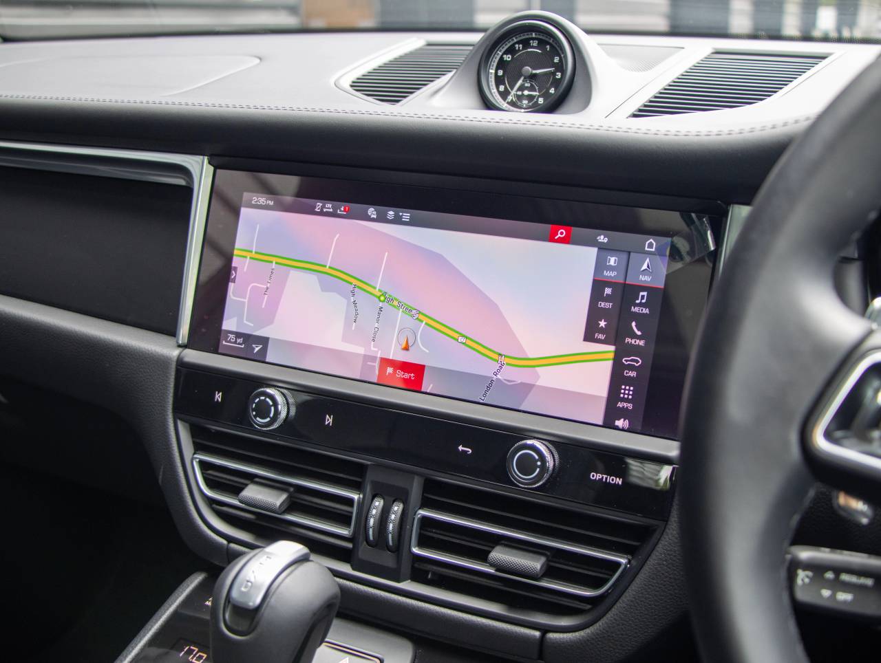 Macan PDK (210) image 27