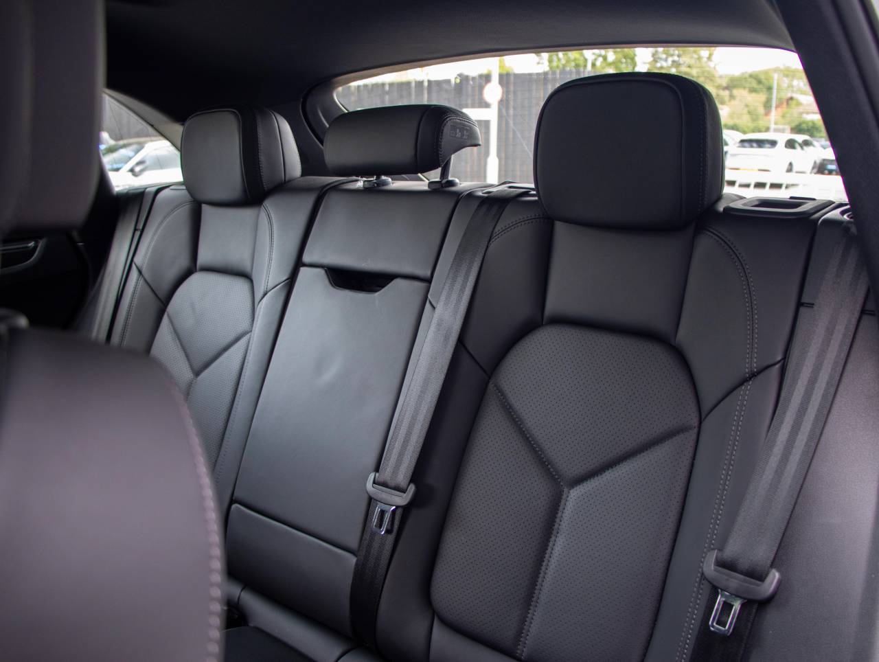 Macan PDK (210) image 31