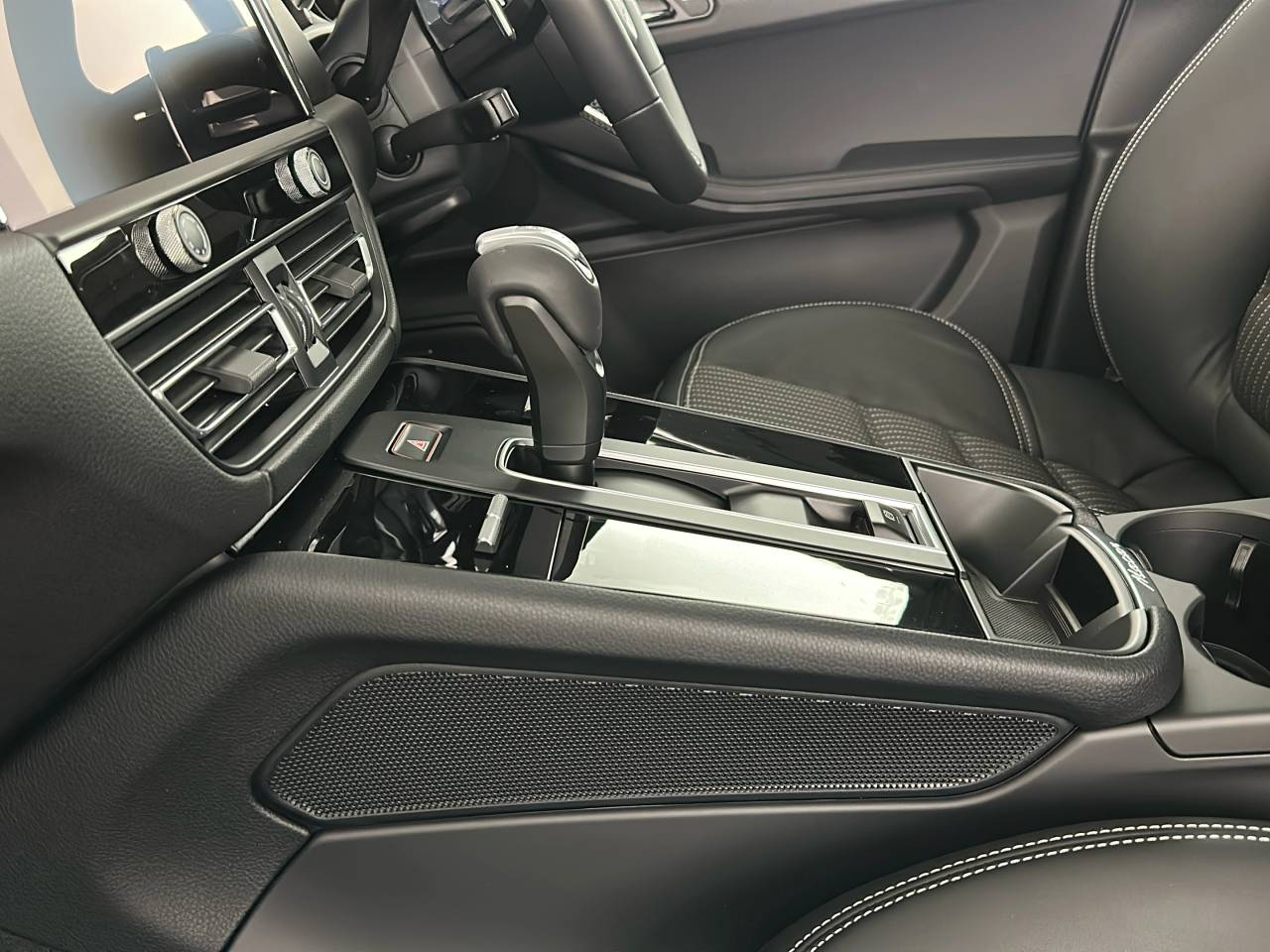 Macan T PDK (38) image 09
