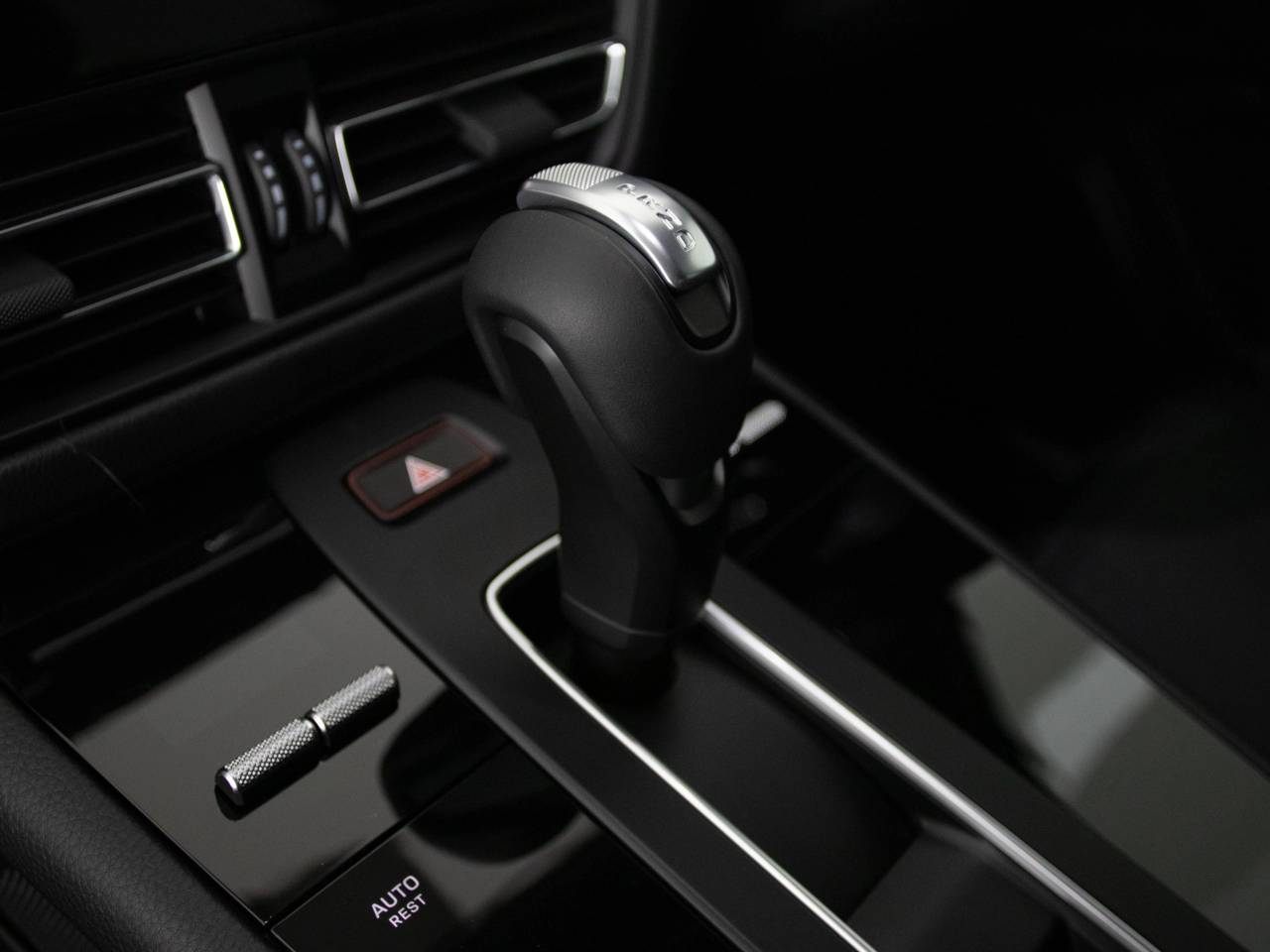 Macan (29) image 29