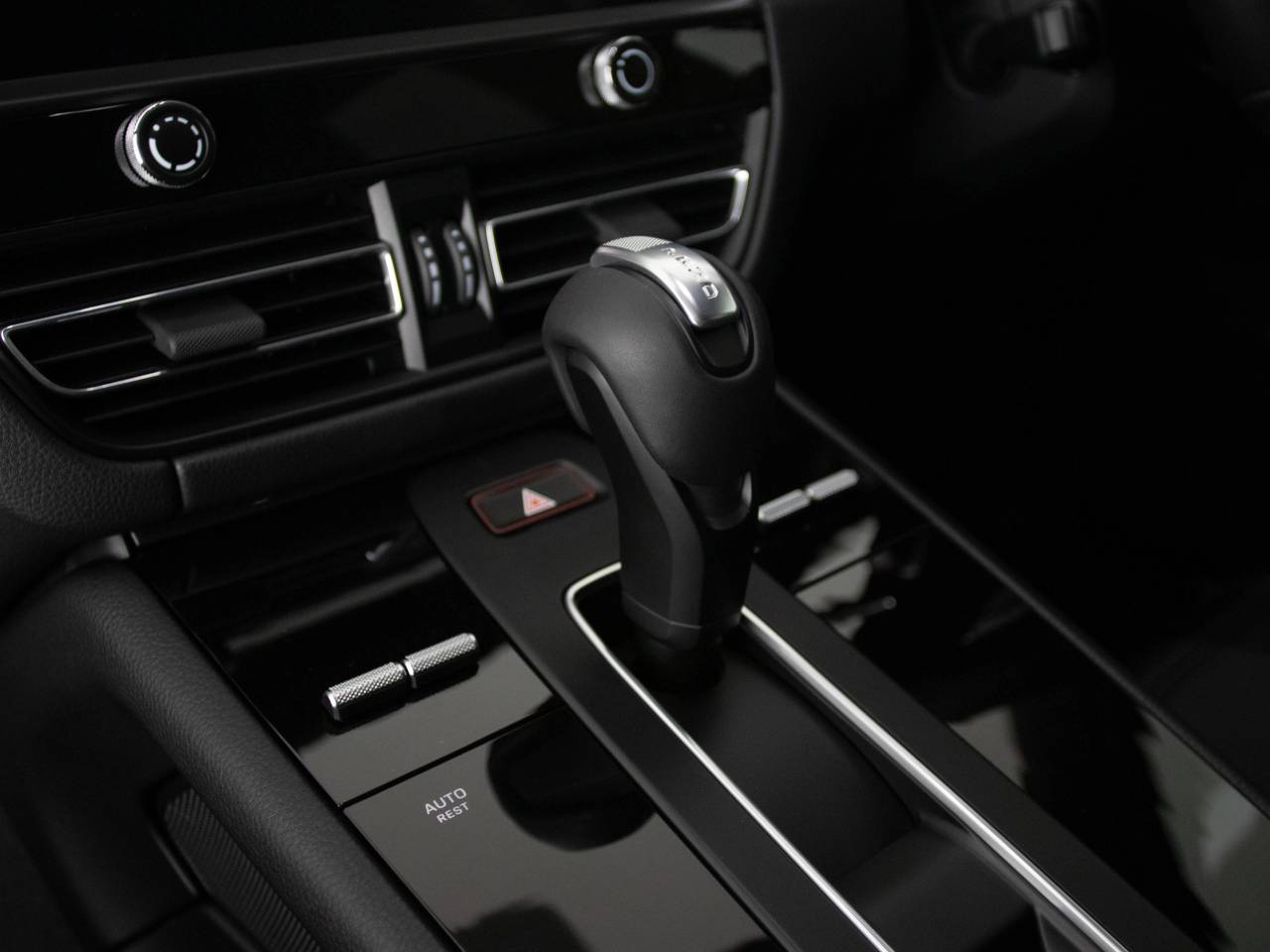 Macan (29) image 38