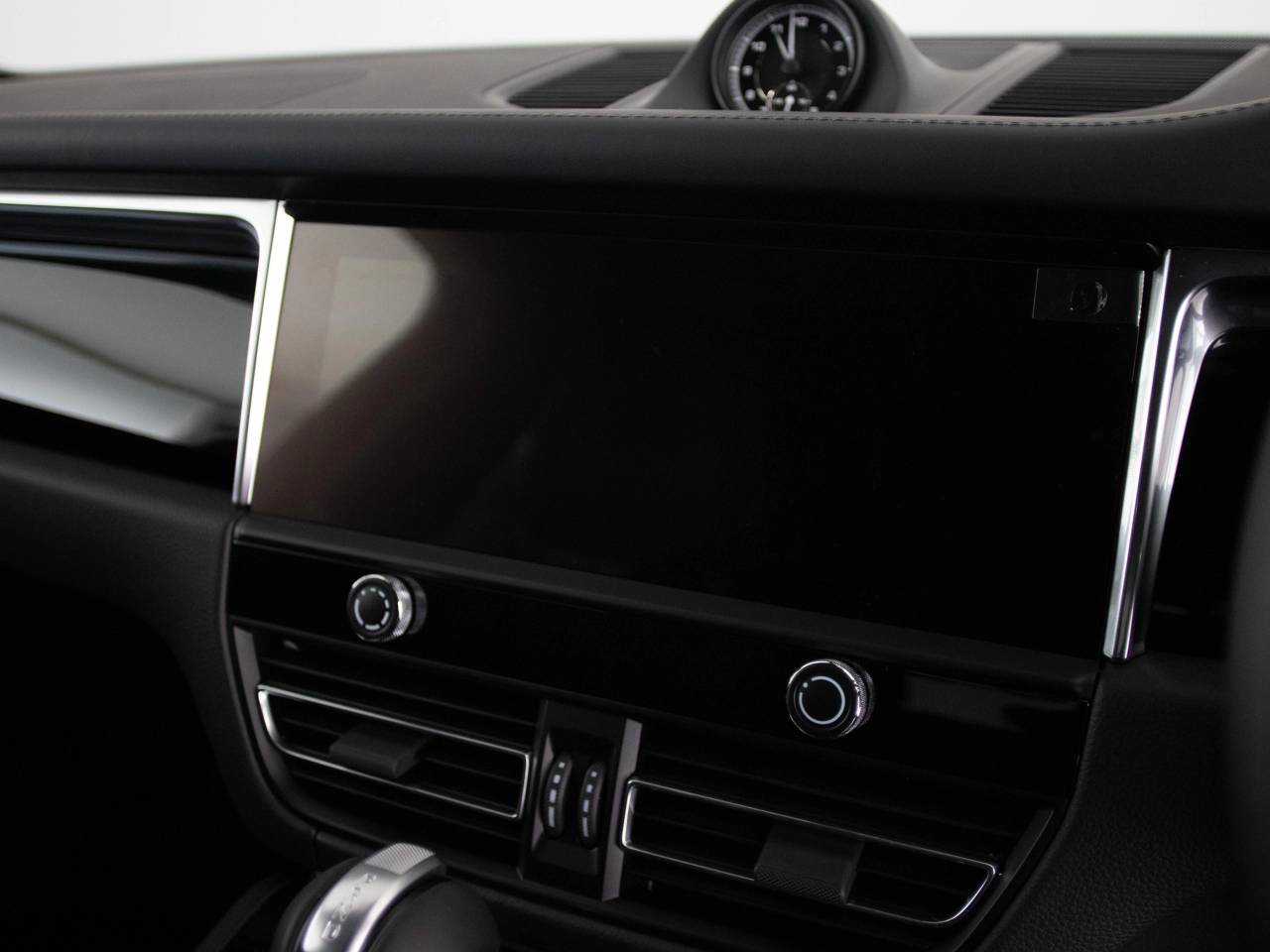 Macan (29) image 43