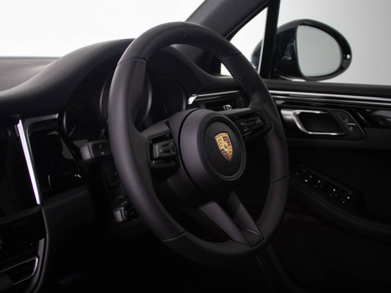 Macan (29) image 21