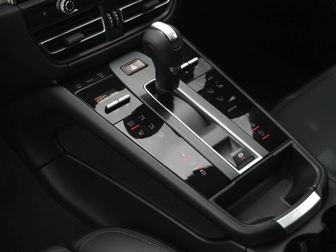 Macan (56) image 18