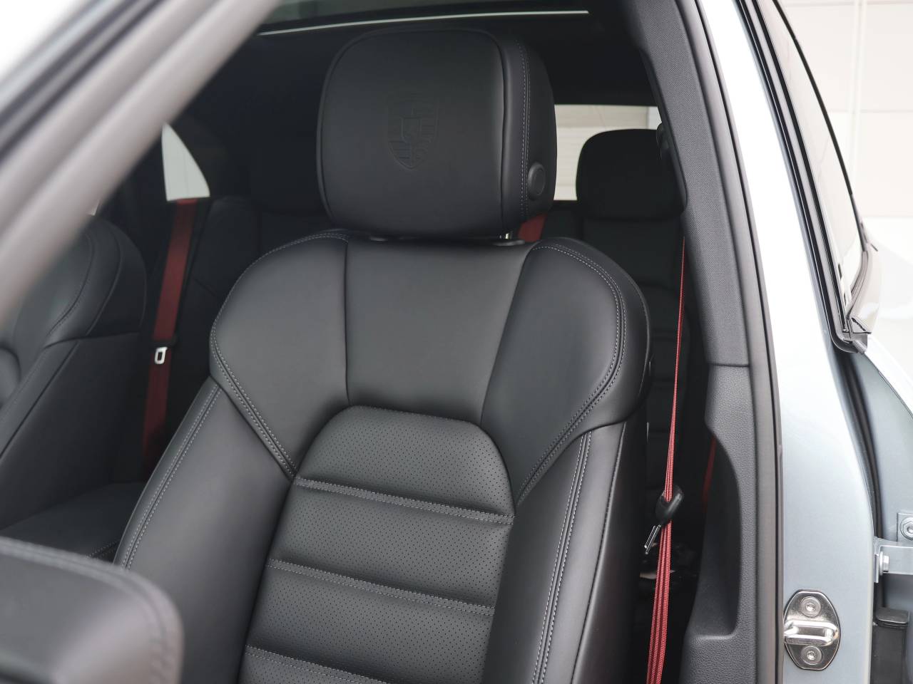 Macan (56) image 05