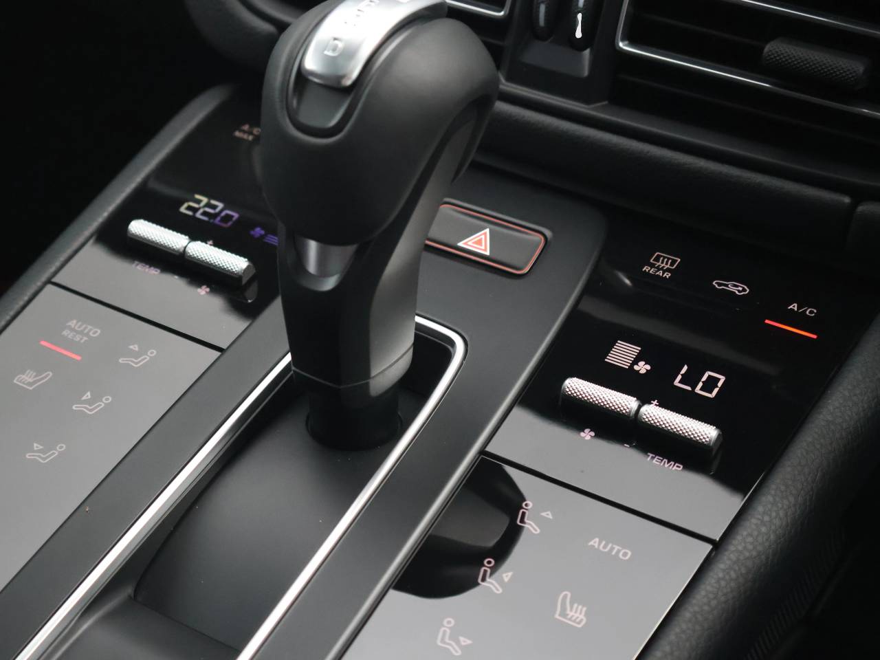 Macan (56) image 20