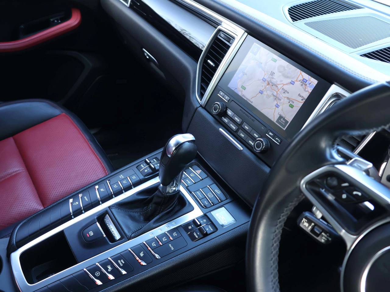Macan D S PDK (120) image 15