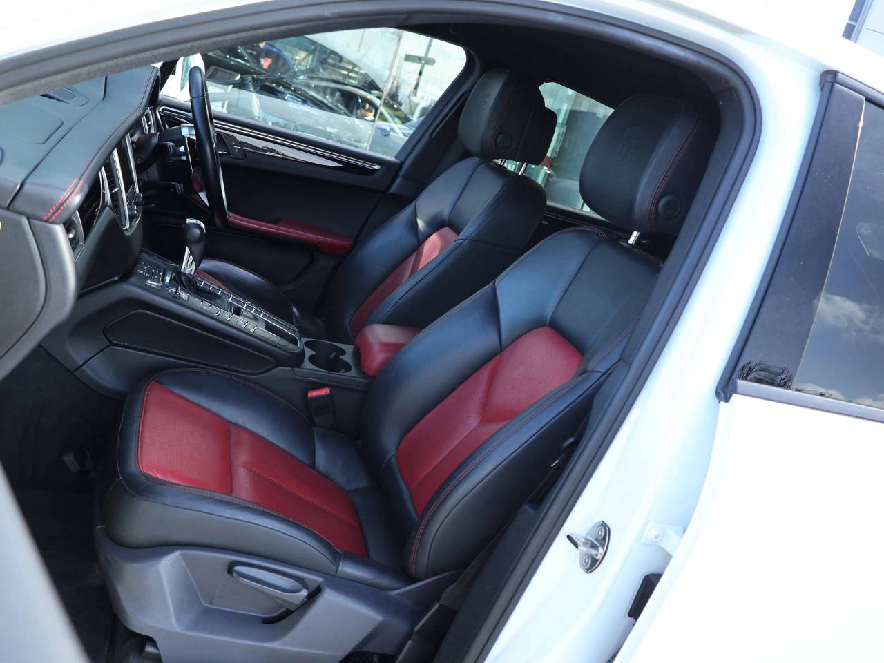 Macan D S PDK (120) image 05