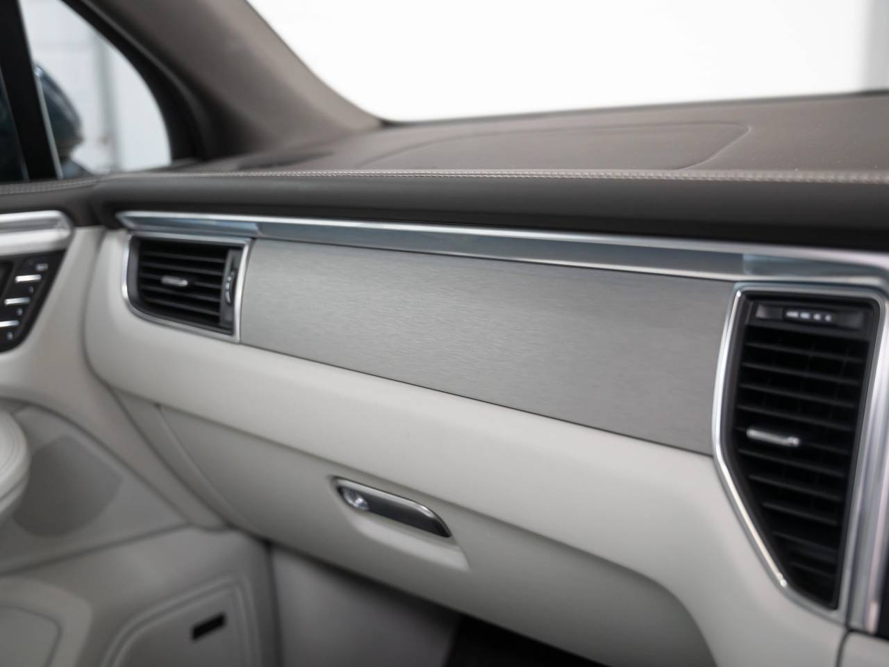 Macan D S PDK (10) image 28