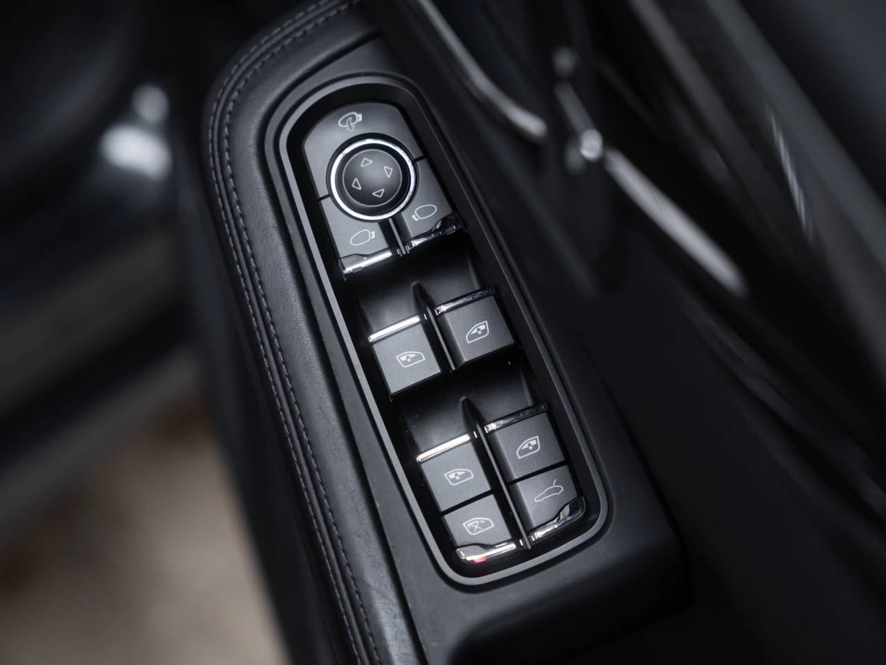 Macan TURBO PDK (21) image 24