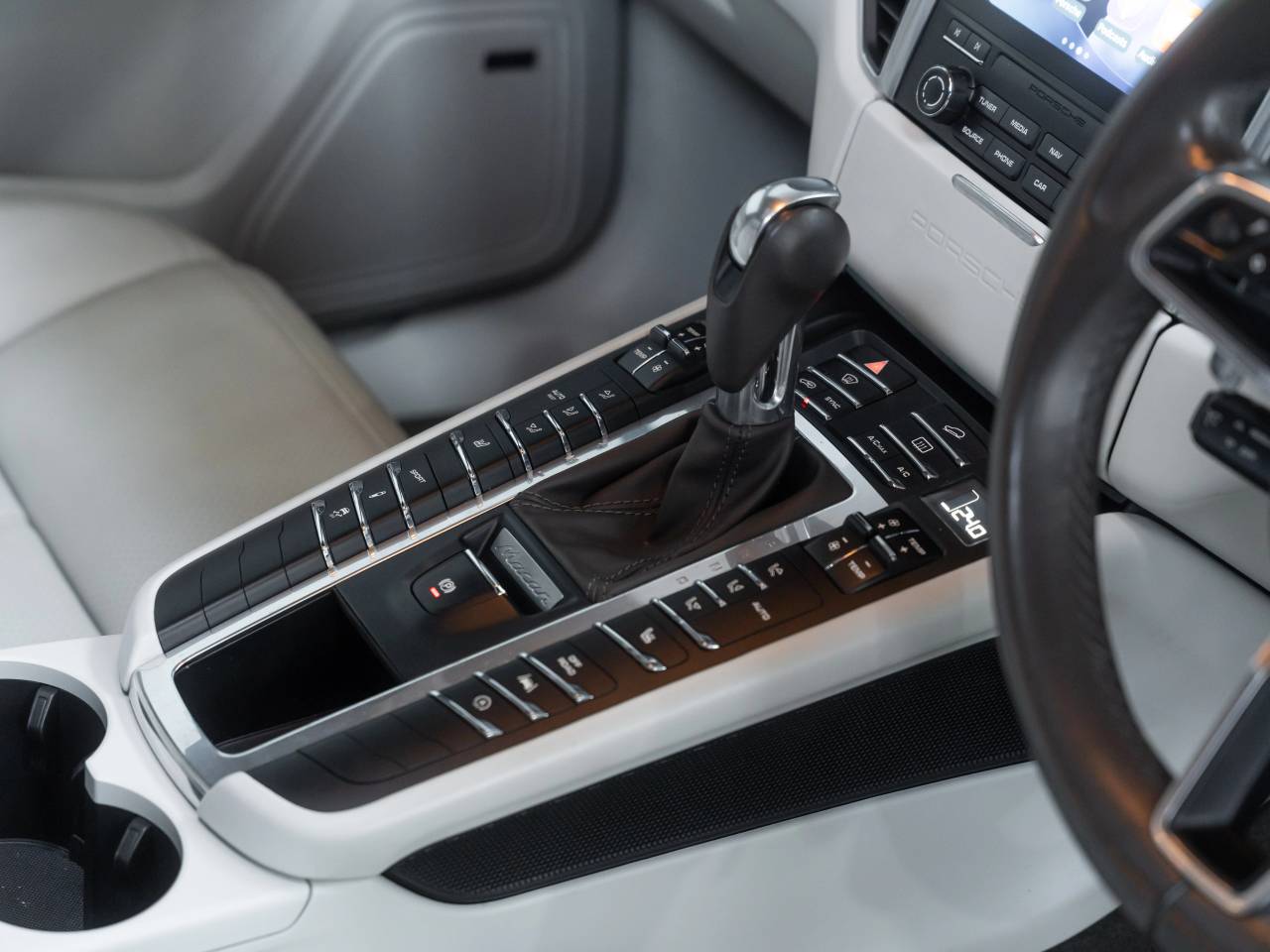 Macan TURBO PDK (18) image 21