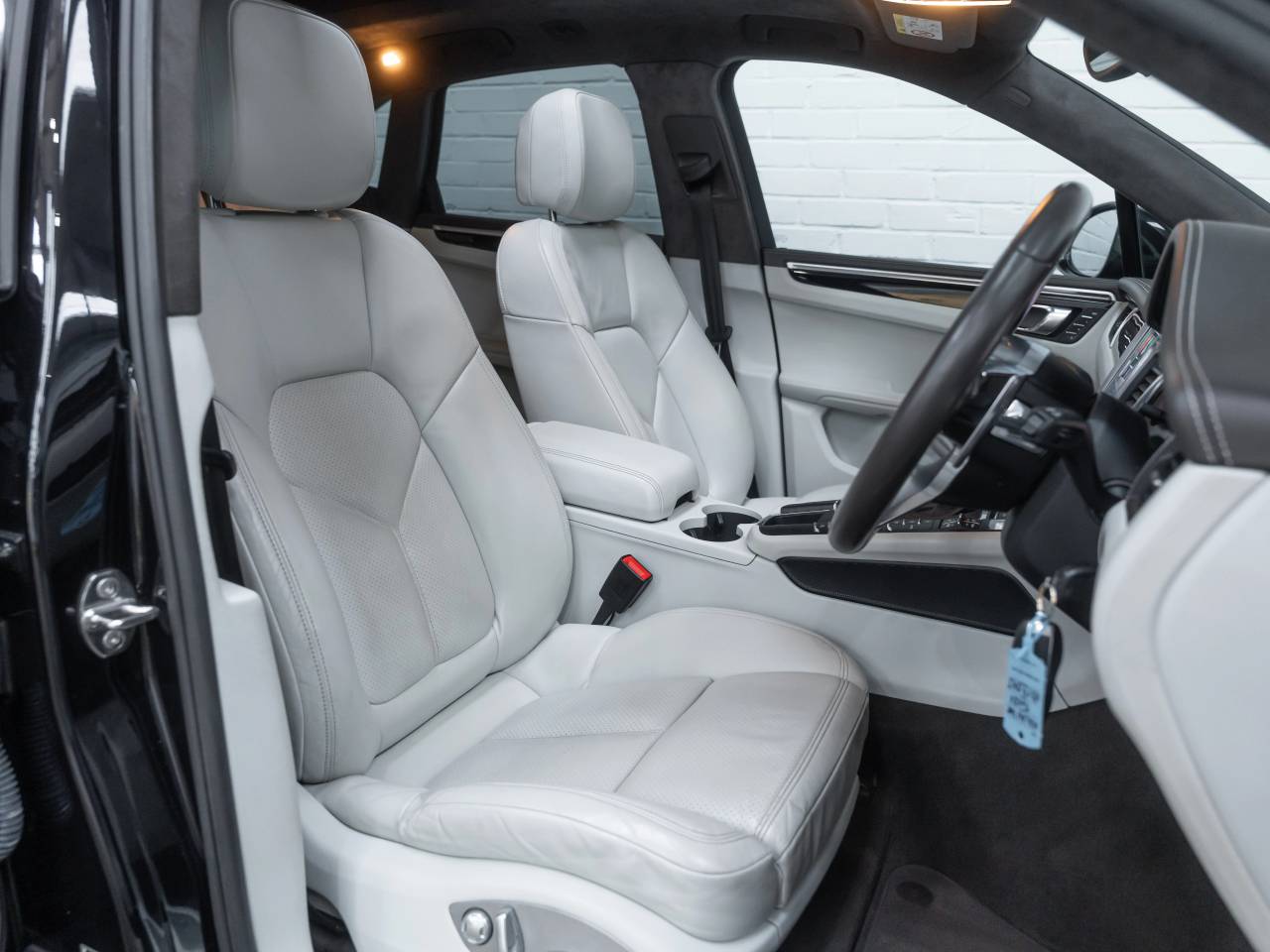 Macan TURBO PDK (18) image 05