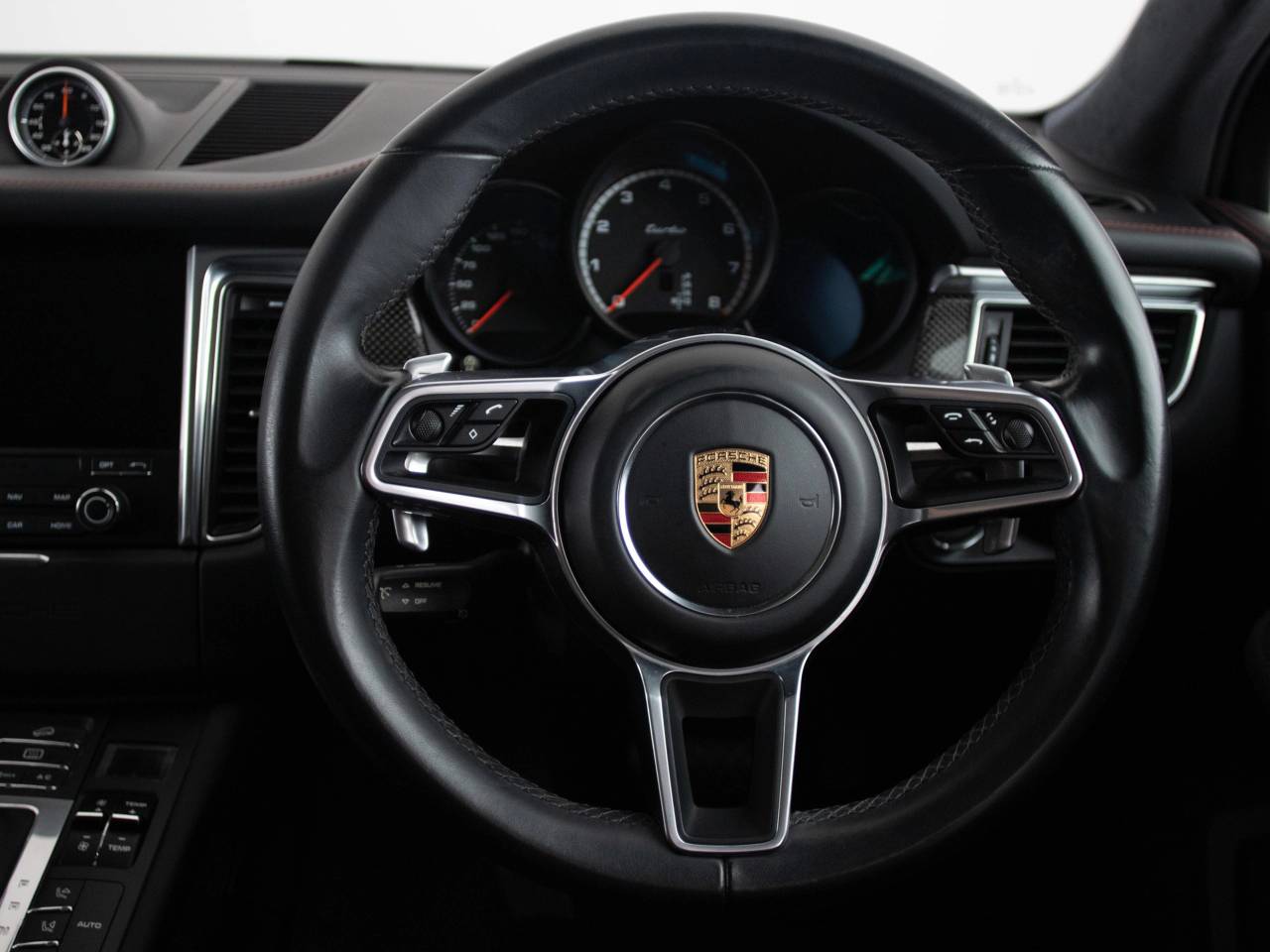 Macan TURBO PERFORMANCE PDK image 09