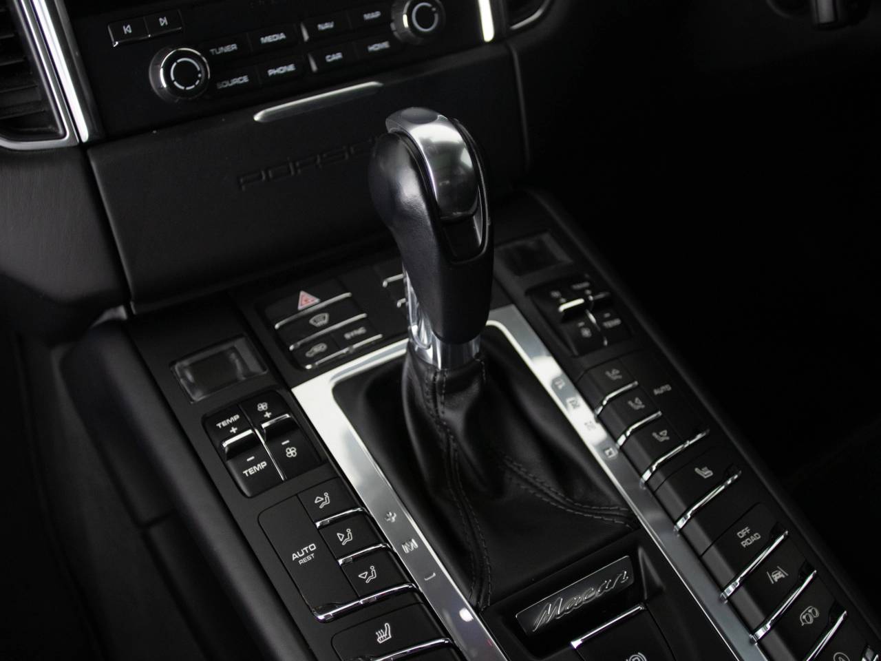 Macan TURBO PERFORMANCE PDK image 27