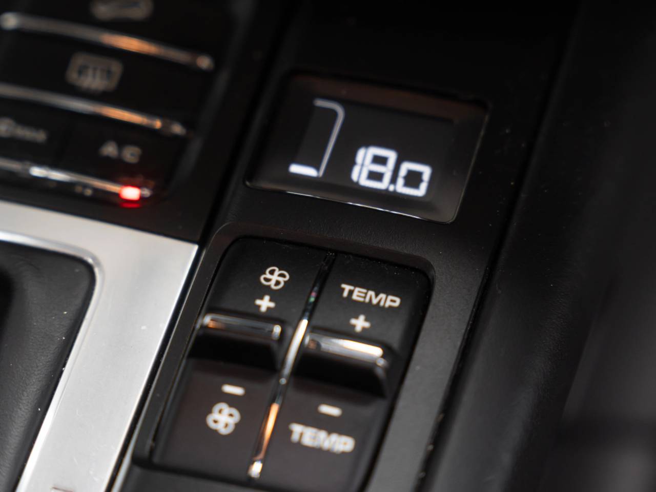 Macan TURBO PDK (22) image 40