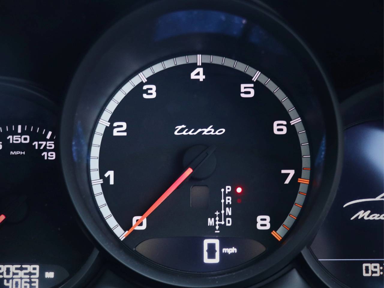 Macan TURBO PDK (45) image 40