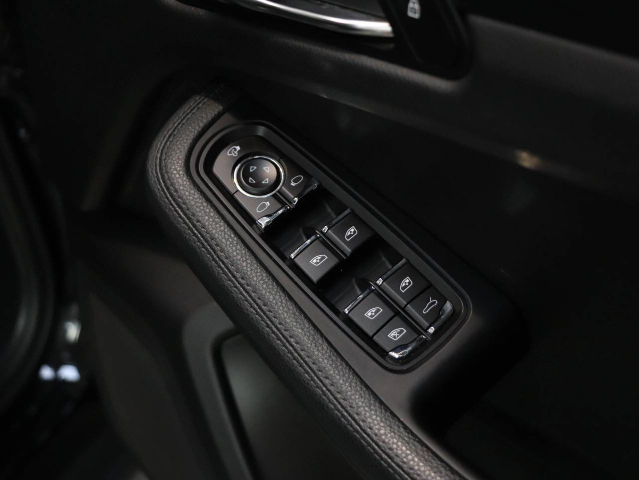 Macan PDK (202) image 27