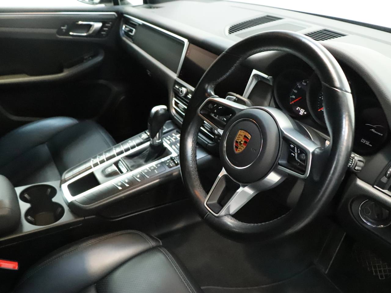 Macan PDK (202) image 13