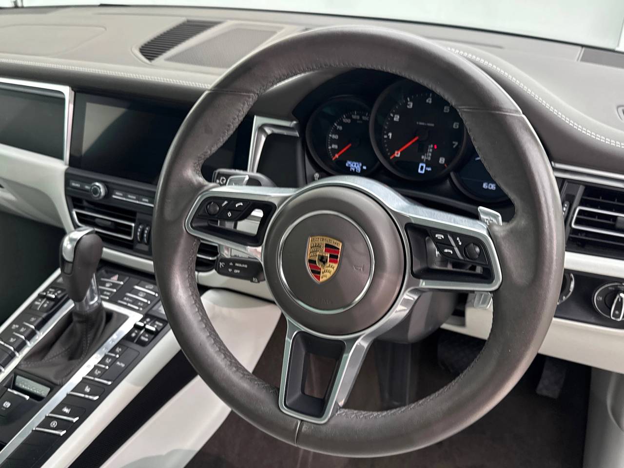 Macan PDK (158) image 17
