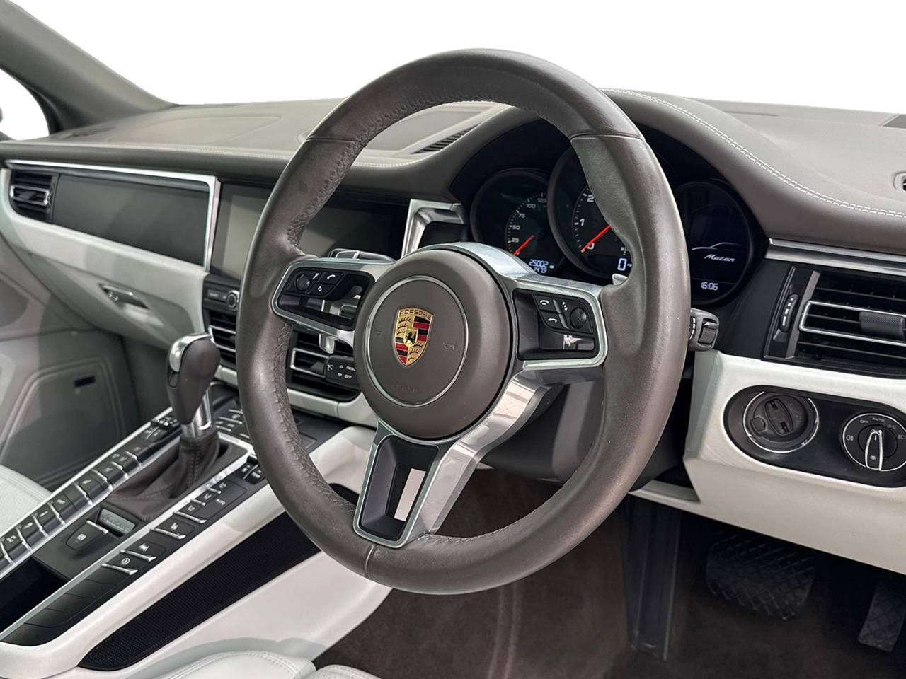 Macan PDK (158) image 04