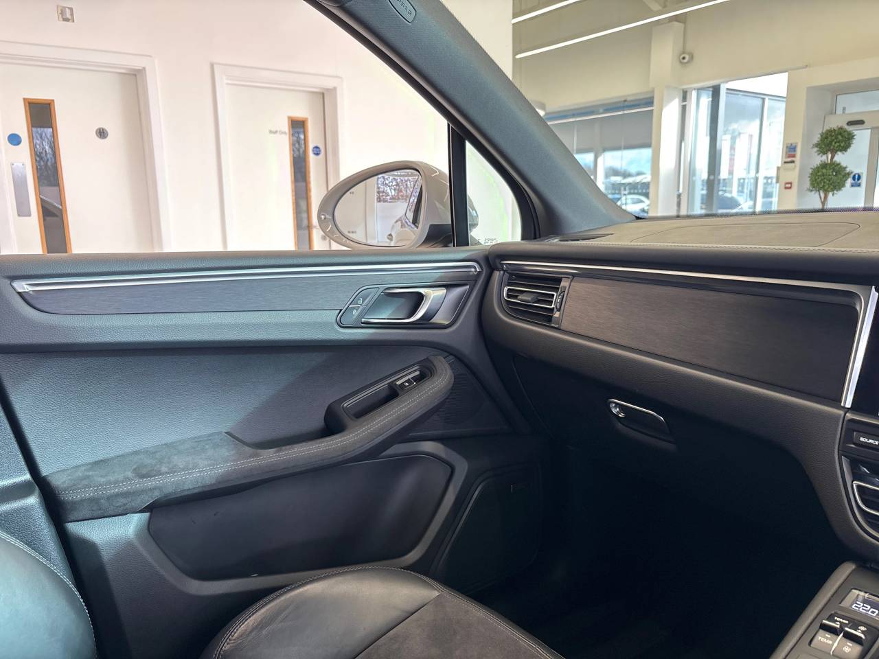 Macan GTS PDK (14) image 35