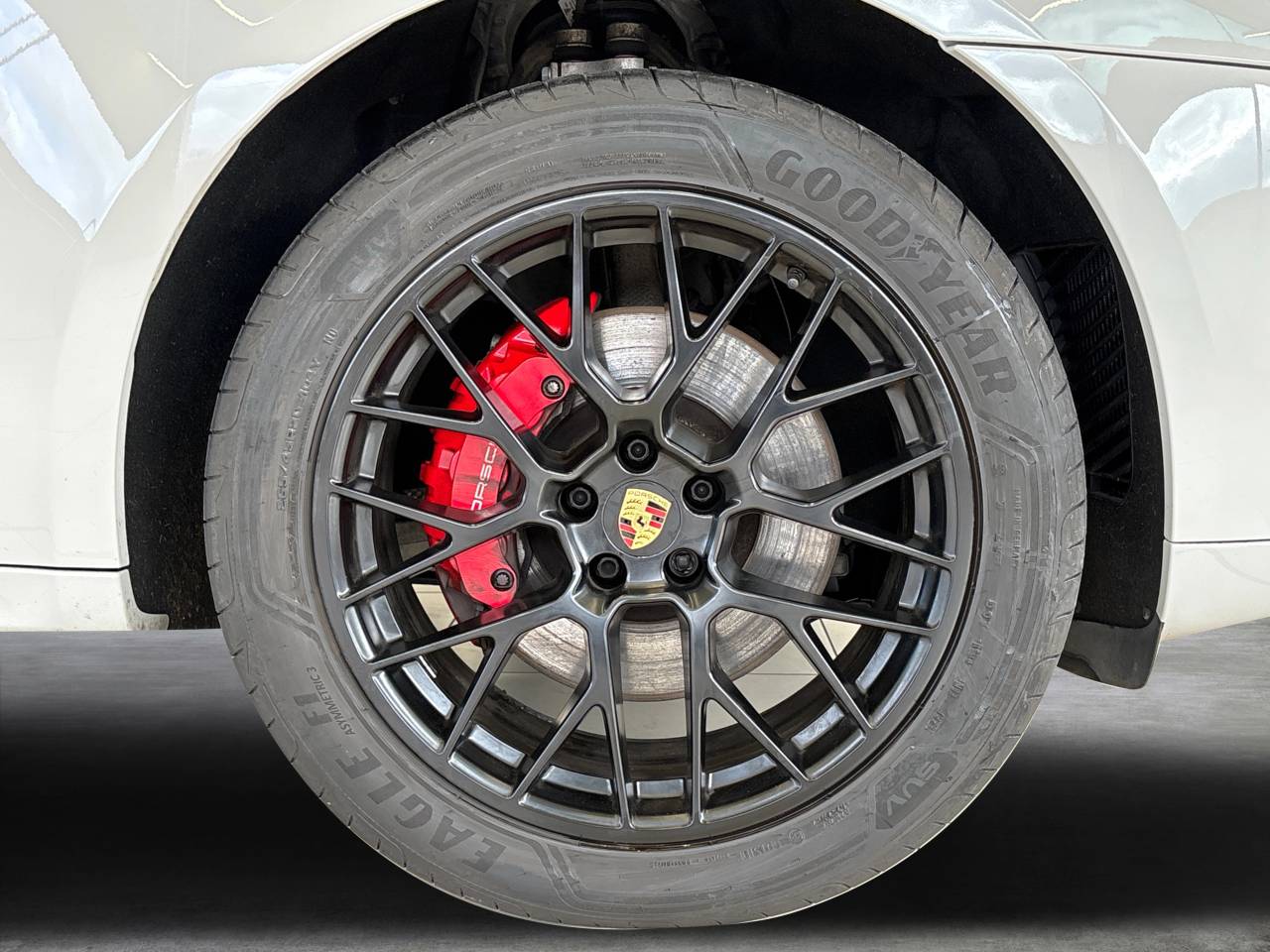 Macan GTS PDK (14) image 13