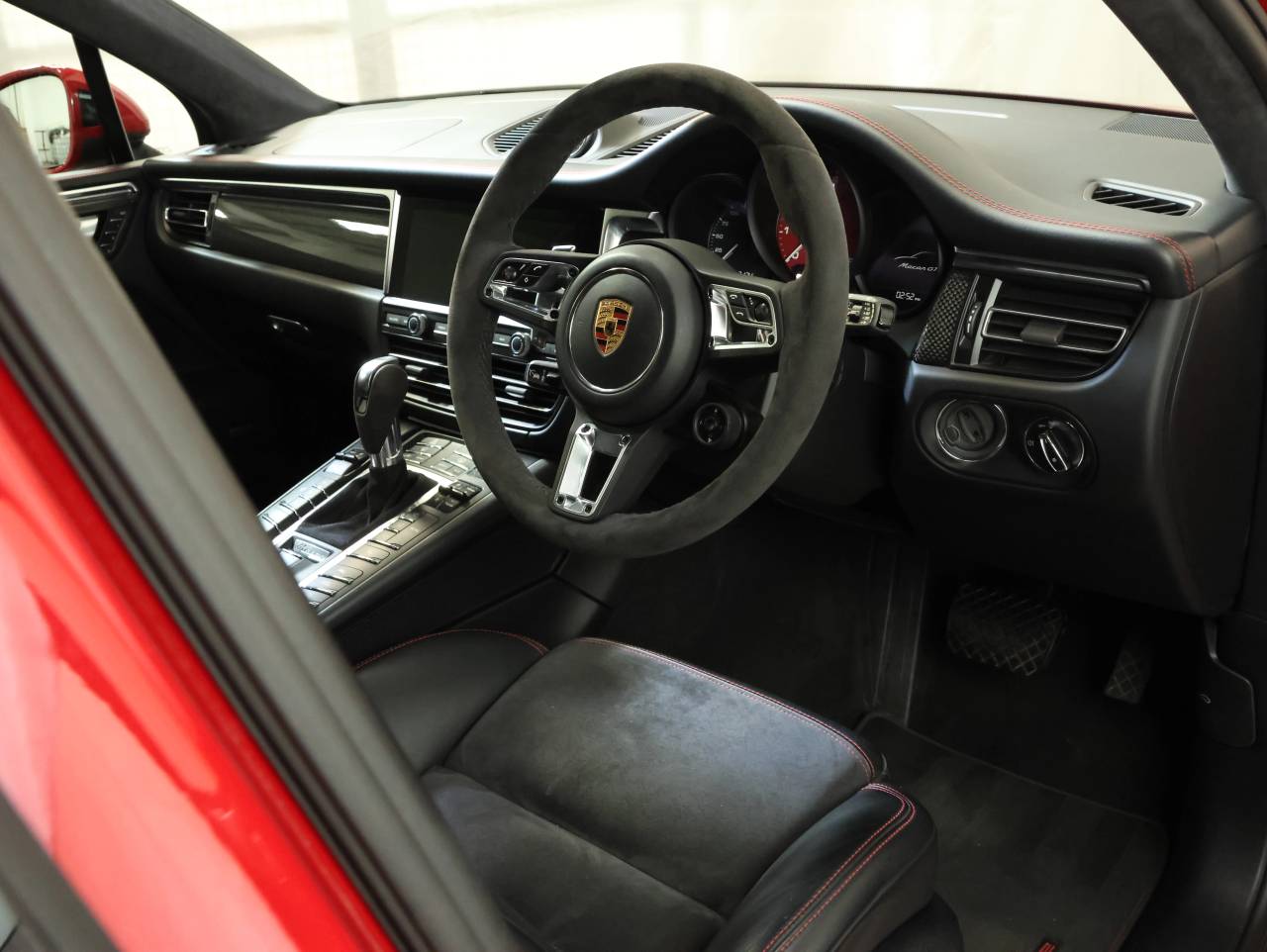 Macan GTS PDK (107) image 04