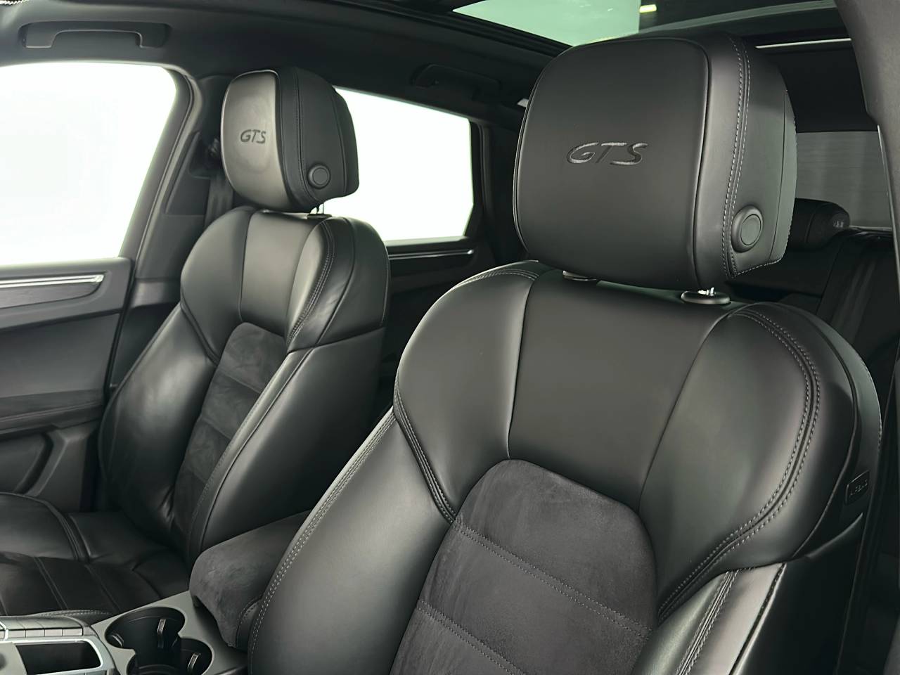 Macan (65) image 27