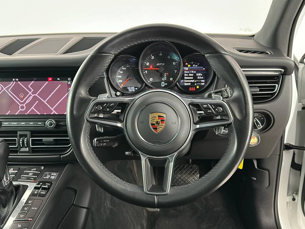 Macan (65) image 32