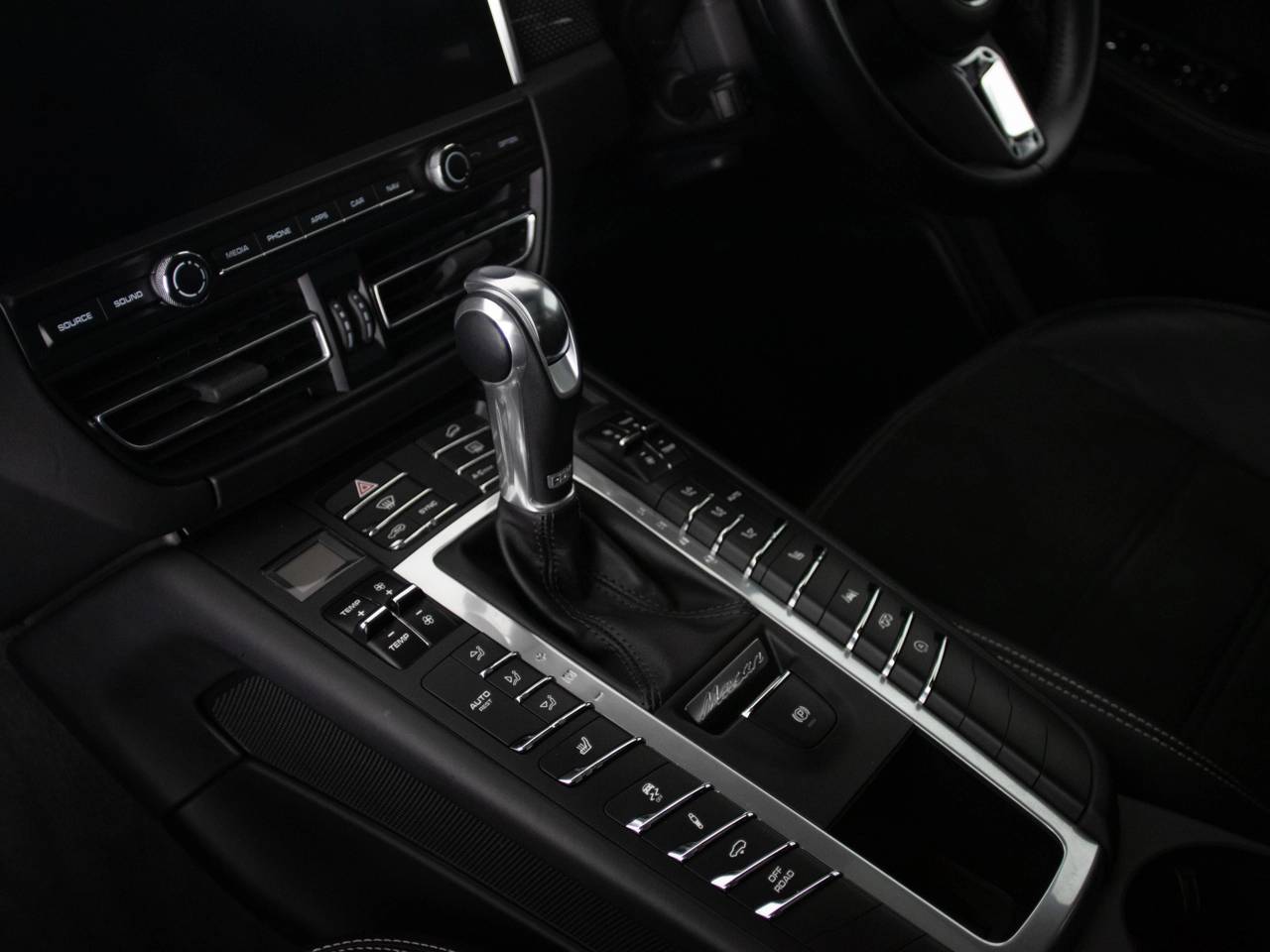 Macan GTS PDK (25) image 32