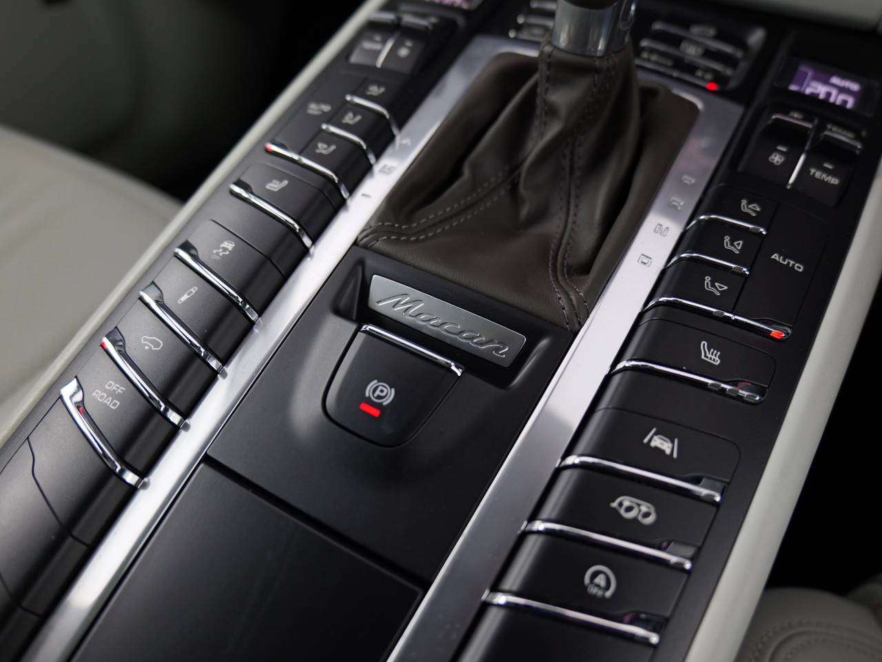 Macan TURBO PDK (5) image 27