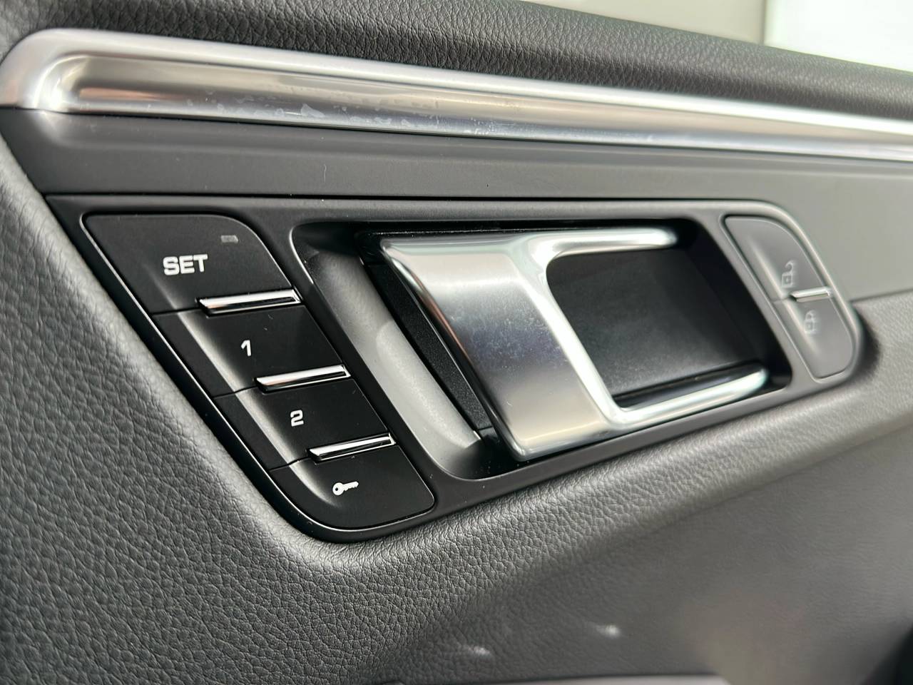 Macan PDK (170) image 22