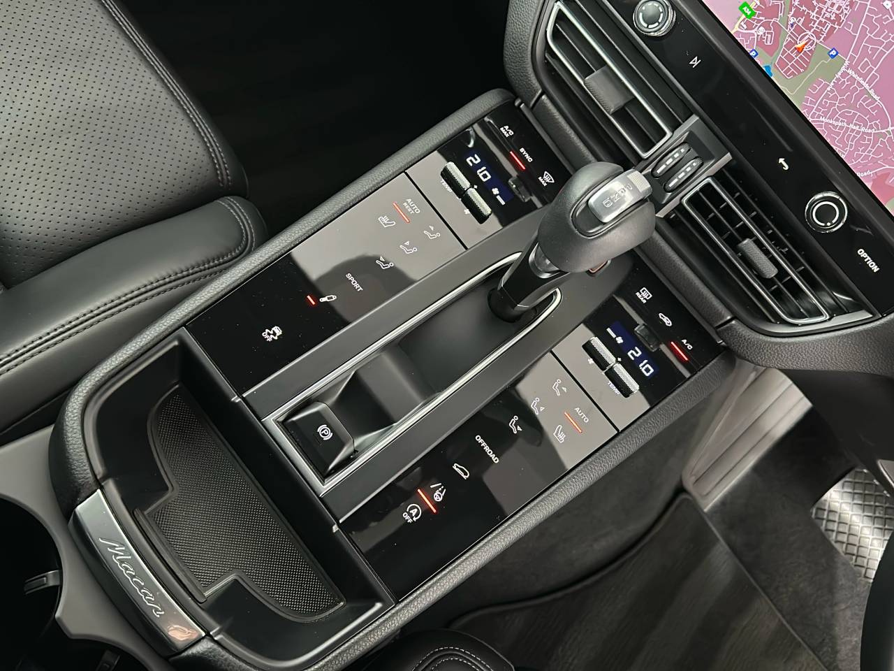 Macan PDK (170) image 24