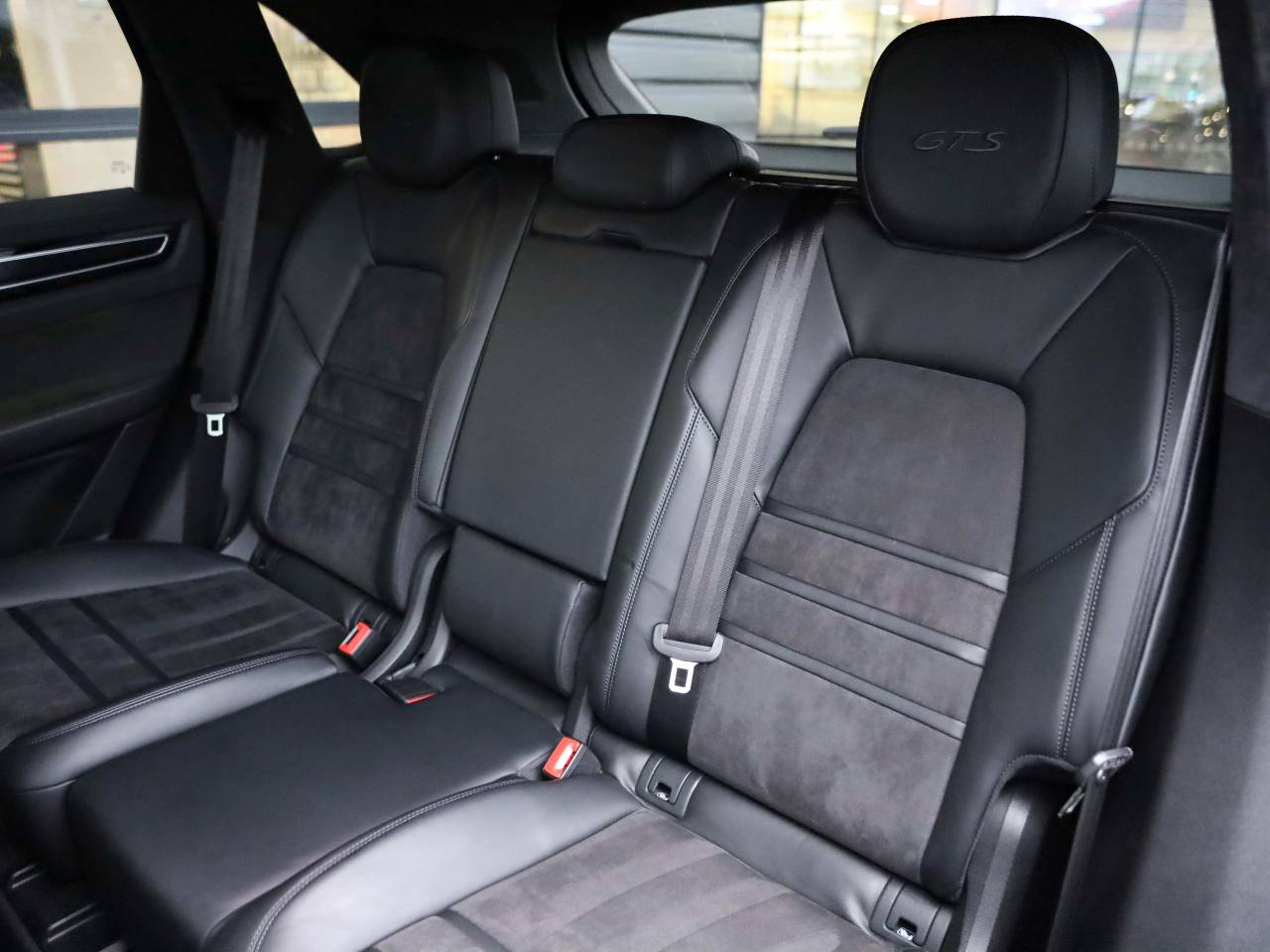 Cayenne GTS TIPTRONIC (1) image 14