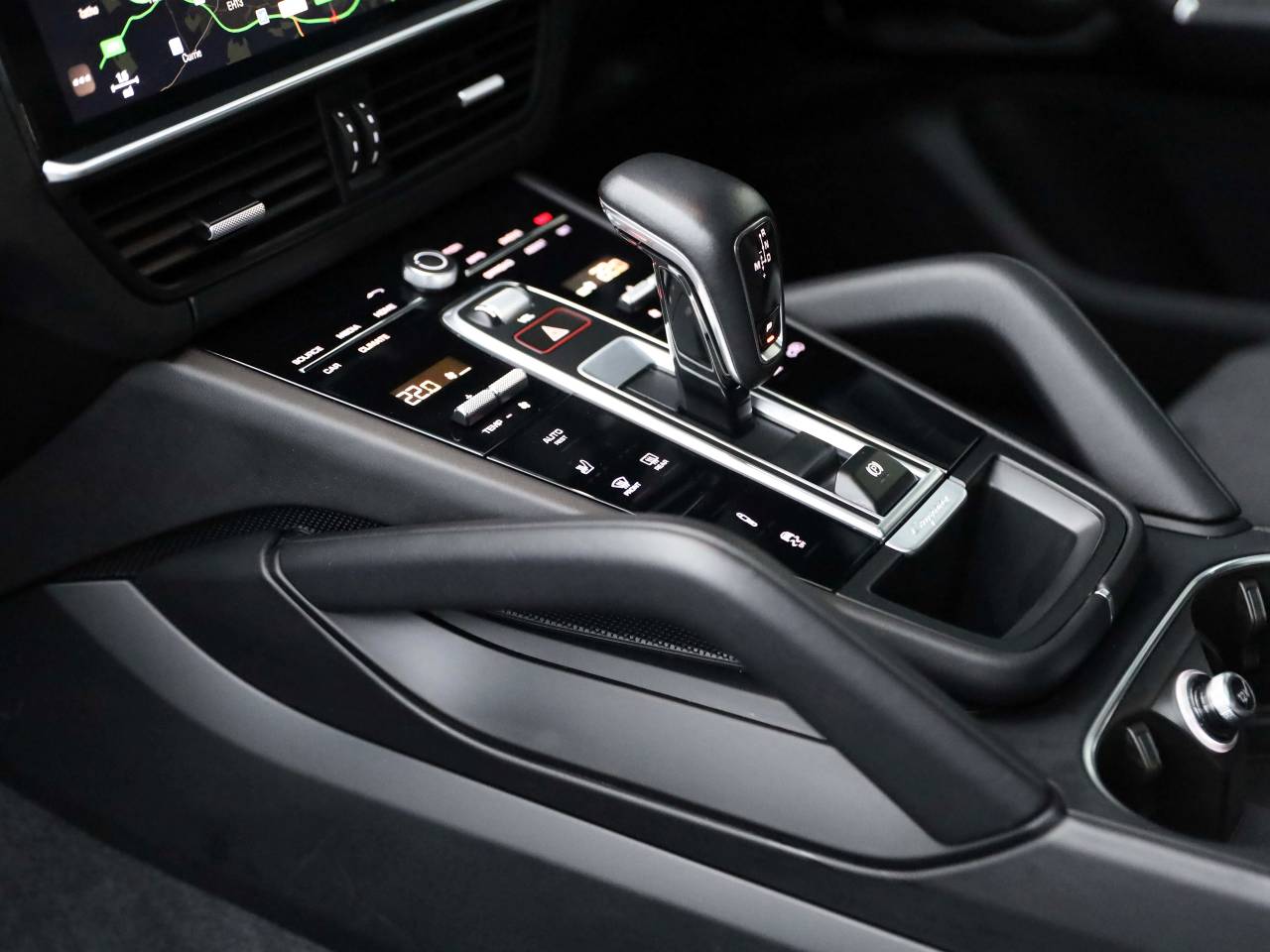 Cayenne GTS TIPTRONIC (1) image 27