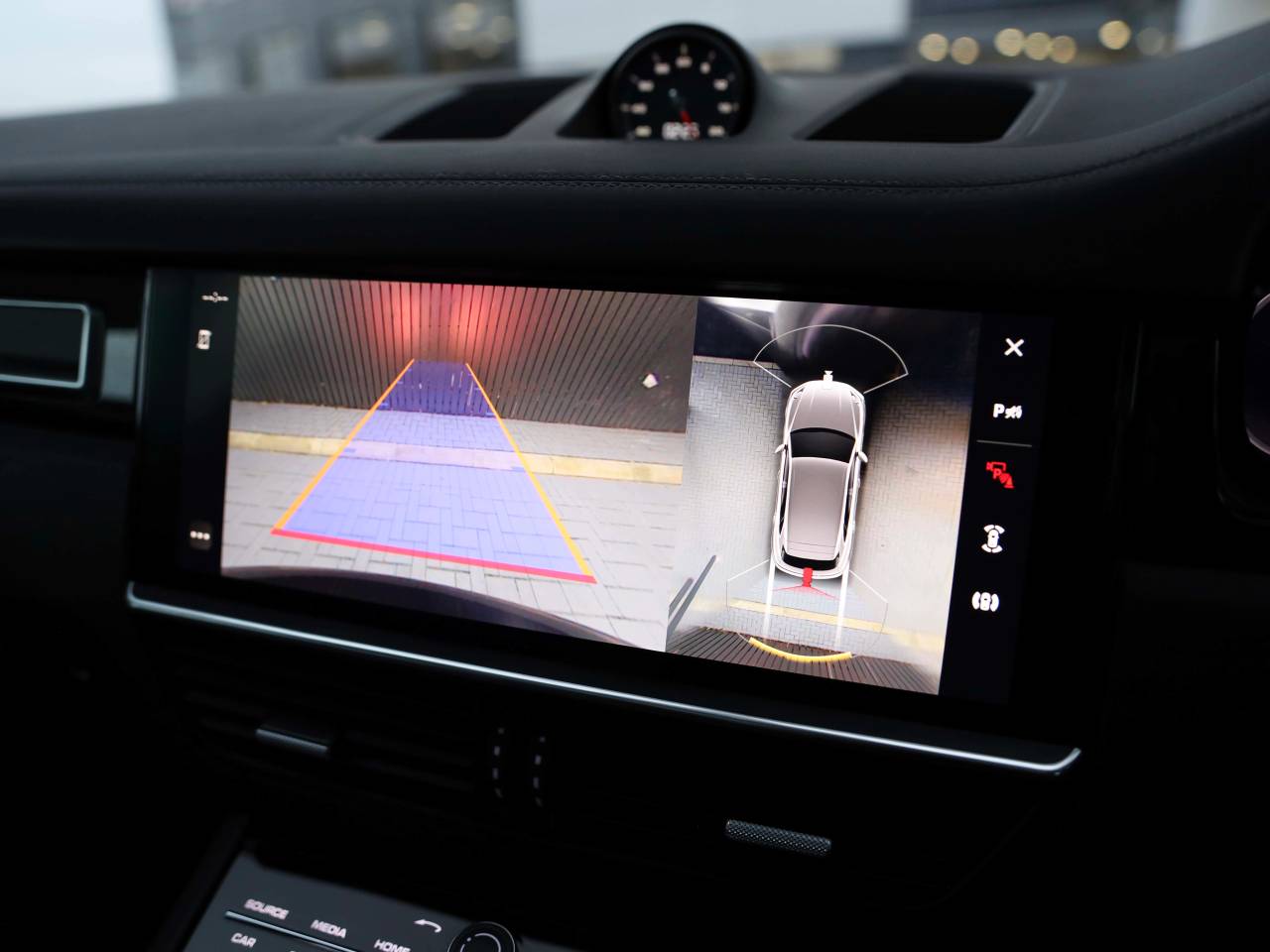 Cayenne GTS TIPTRONIC (1) image 20