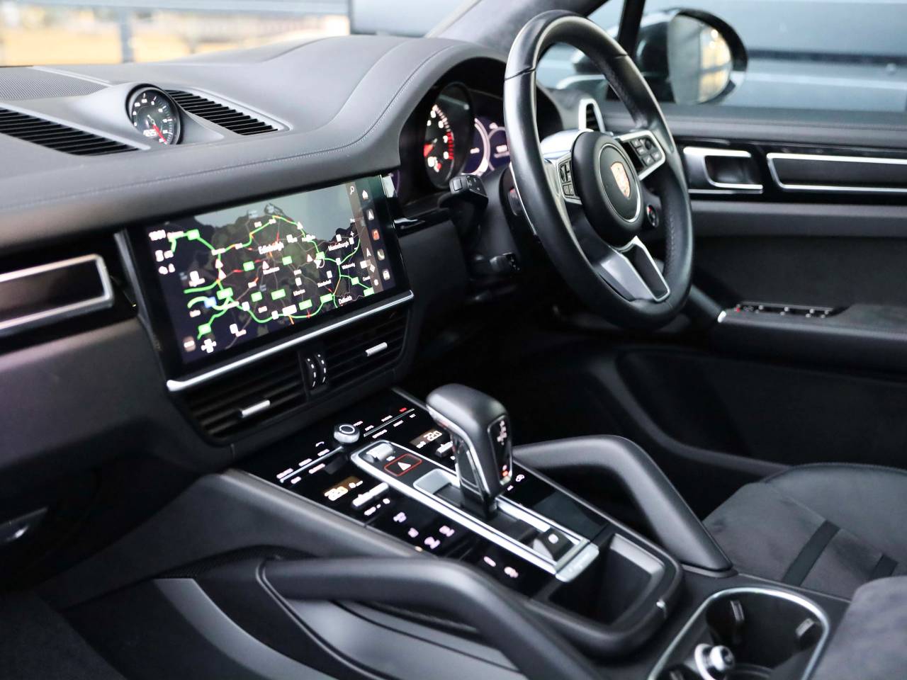 Cayenne GTS TIPTRONIC (1) image 34