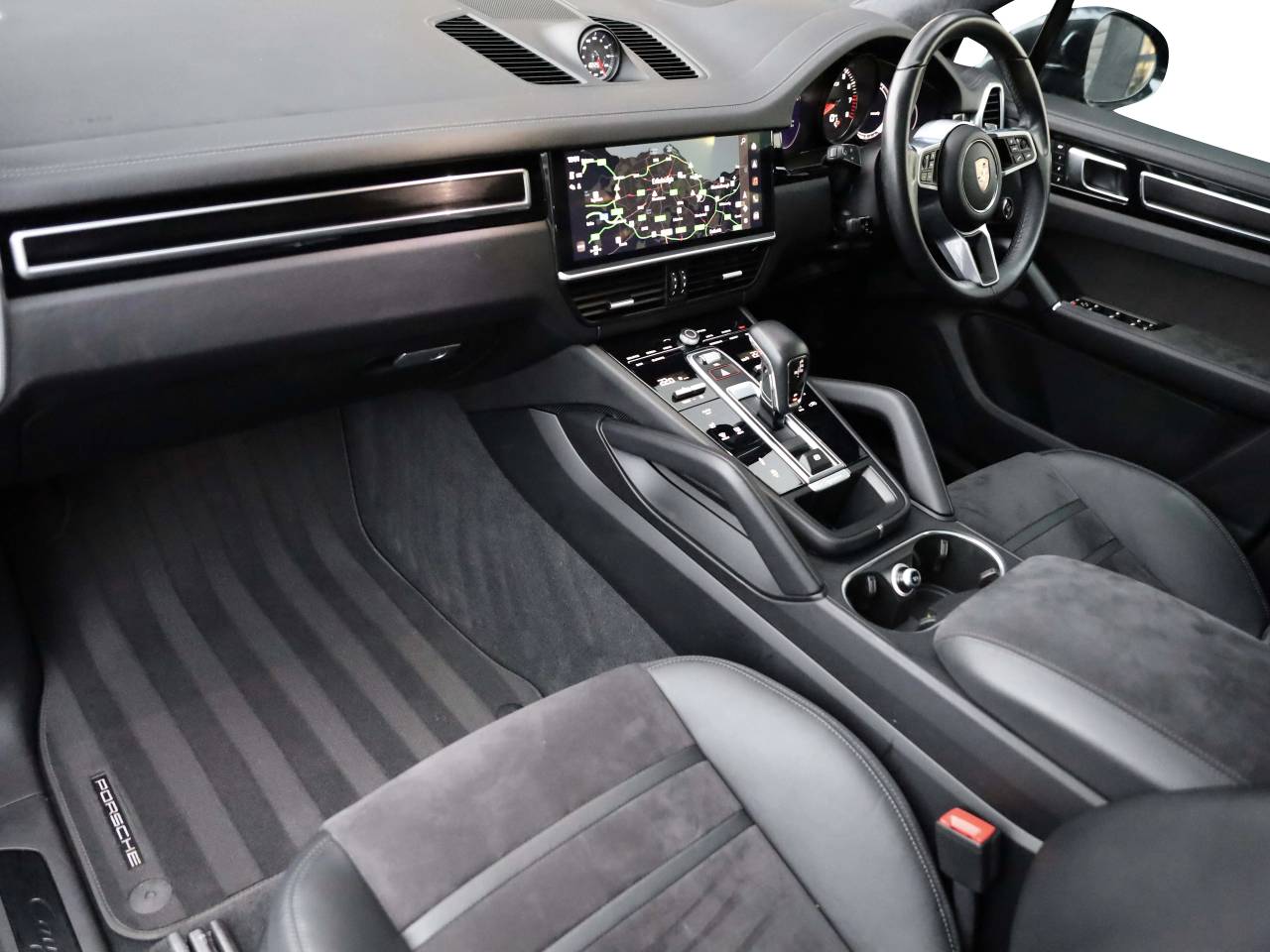 Cayenne GTS TIPTRONIC (1) image 04