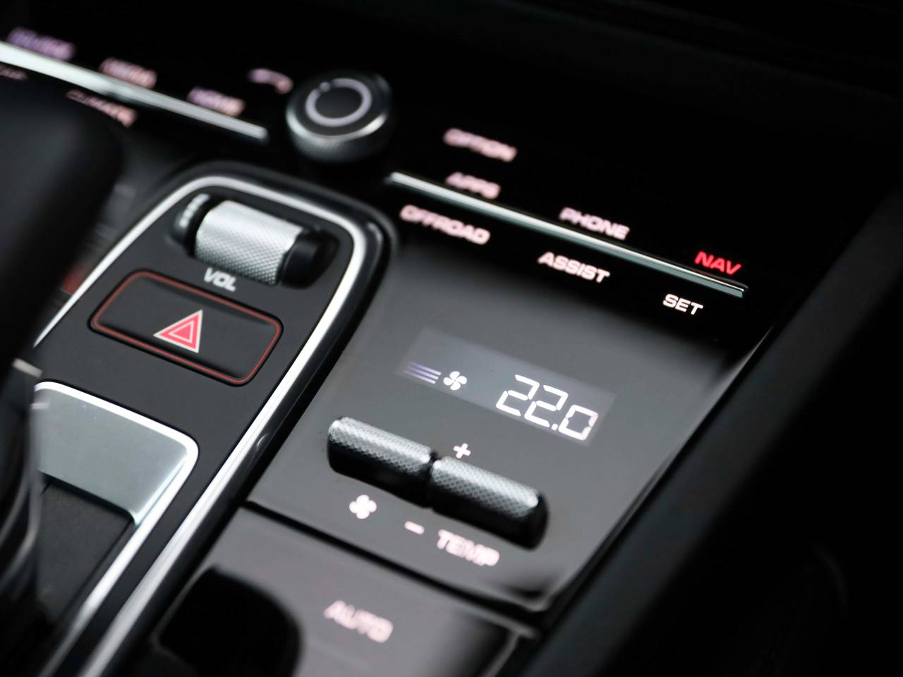 Cayenne GTS TIPTRONIC (1) image 24