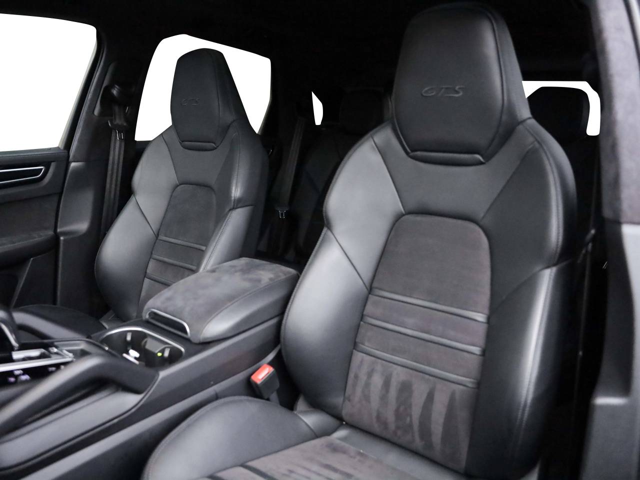 Cayenne GTS TIPTRONIC (1) image 12